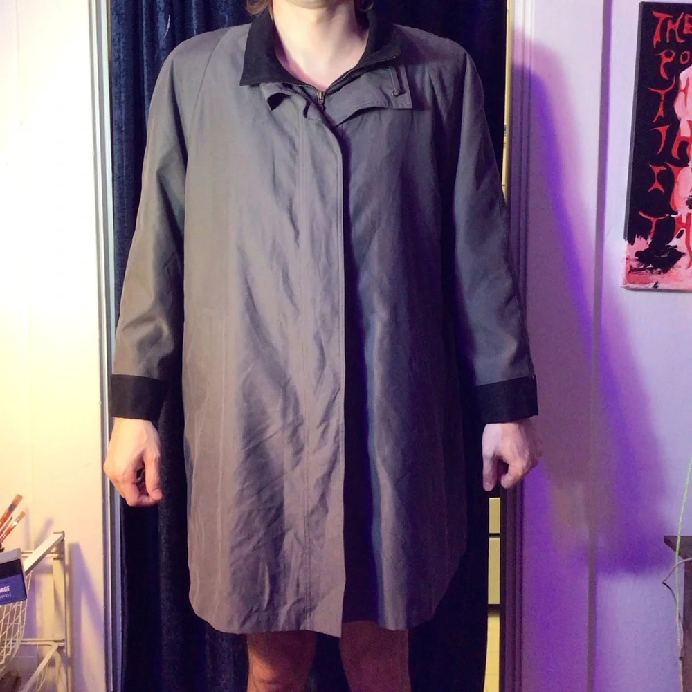 Jacket - Picture 1 of 2